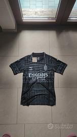 maglia milan con design duomo