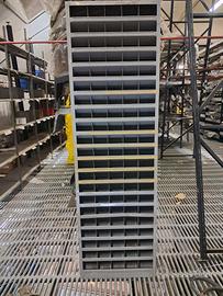 Scaffale metallico a scomparti MOBILFER