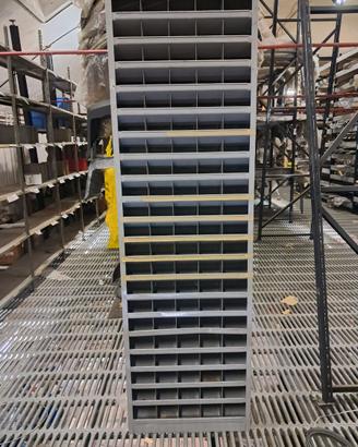 Scaffale metallico a scomparti MOBILFER
