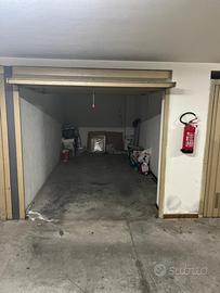 Garage/posto auto Viale Umberto I 106