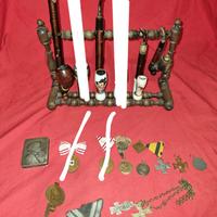 Set pipe, distintivi ww1,ww2 , varie antichità 