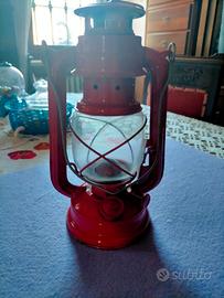 ANTICA LAMPADA A PETROLIO, CHEROSENE ROSSA VINTAGE