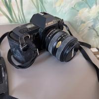 Canon T70 + 2 obiettivi  + custodia