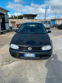 Volkswagen Golf 4