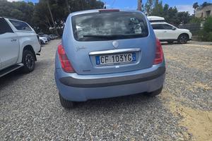 Lancia Ypsilon 1.4 Benzina – 130.000 km –