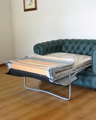 Divano letto Chesterfield verde su misura 2 posti