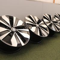 Cerchi in lega Volkswagen Polo Plus Virtus Sedan