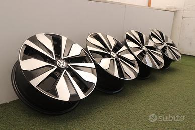 Cerchi in lega Volkswagen Polo Plus Virtus Sedan