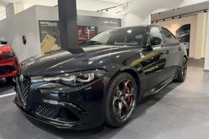 Alfa Romeo Giulia 2.9 V6 Quadrifoglio 520cv auto
