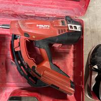 Hilti inchiodatrice