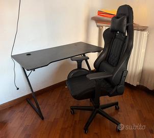 Scrivania e Sedia da gaming