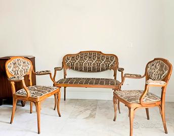 ELEGANTE SALOTTO LIBERTY 