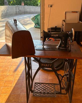 Macchina da cucire pfaff modello 31 vintage