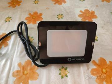 Faro led 50w luce gialla NUOVO