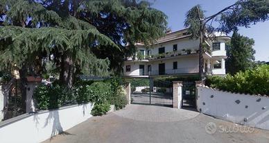Box / Garage di 12 m² a Grottaferrata