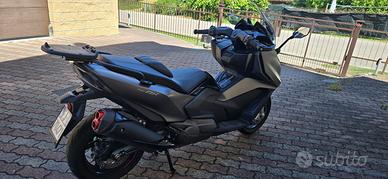 Kymco AK 550 PREMIUM