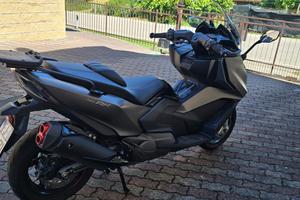 Kymco AK 550 PREMIUM