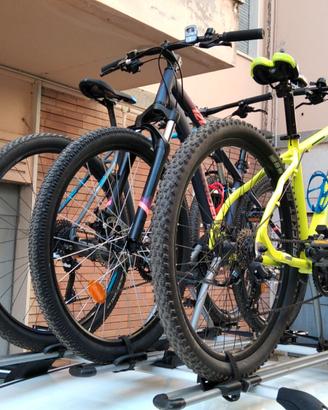 Barre portatutto  Ford C-Max con 3 portabici Thule