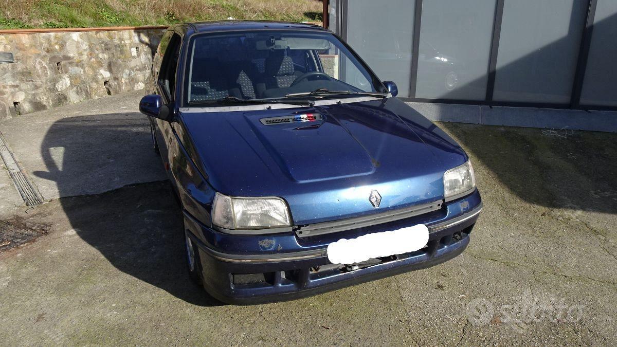 Renault Clio 1991 photo 2
