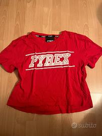 T-shirt rossa Pyrex con logo glitter/metallizzato