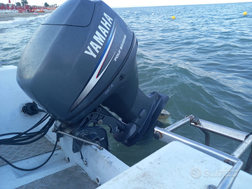 Barca sessa con Yamaha 40cv 4 t