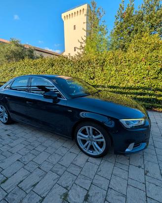 Audi A3 Sedan S Line - 1.4 TFSI COD 150 CV