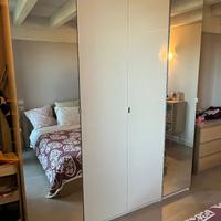 Armadio IKEA PAX completo di accessori