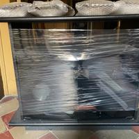 Mobile porta TV in legno con ante in vetro