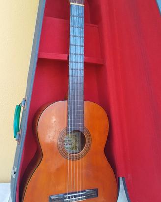 Chitarra classica Suzuki