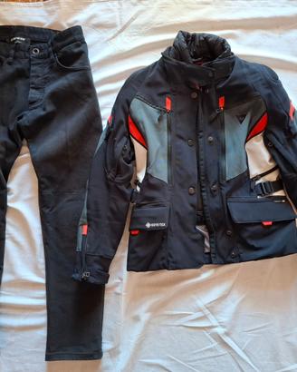 Giacca Dainese Carve Master 3 Lady TG42 e Jeans
