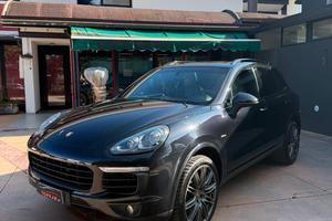 Porsche Cayenne 3.0 Diesel Platinum Edition