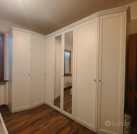 Armadio angolare cabina 