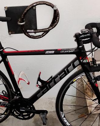 bici da corsa in carbonio 