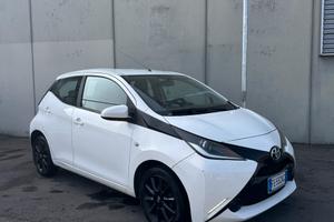 TOYOTA AYGO 1.0 FULL OPTIONAL
