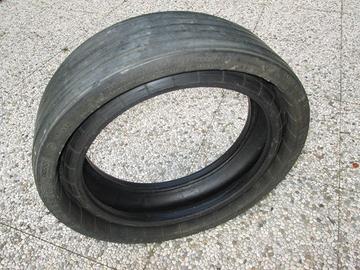 Pneumatico Vredestein