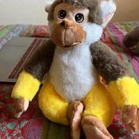 Peluche scimmia