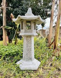 Statua pagoda giapponese giardino zen in cemento