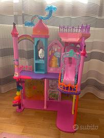 Casa di Barbie come nuova