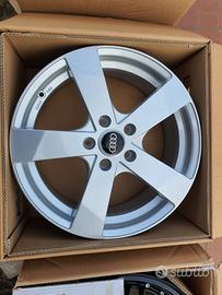 Cerchi Nuovi 17 Audi A3 A4 A6 Q2 Q3 TT