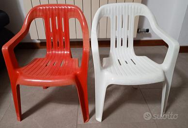Lotto di 2 sedie in resina per bambini 