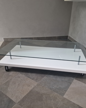 Tavolino in vetro