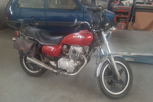 Honda cm 400t