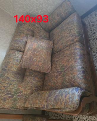 Divano 140x93