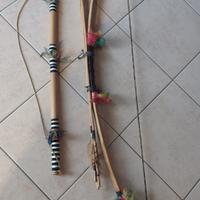Arco artigianale con frecce