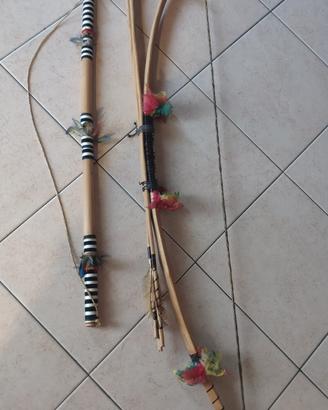 Arco artigianale con frecce