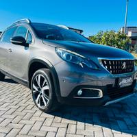 Peugeot 2008 1.6HDI PARI AL NUOVO FULL 2017