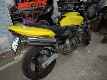 Honda hornet 600