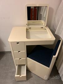 tavolino Trucco richiudibile