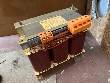 TRASFORMATORE TRIFASE 380V-220V 4 kVA