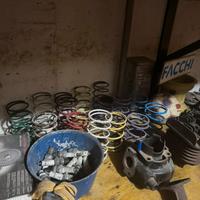 Lotto ricambi scooter minarelli / piaggio